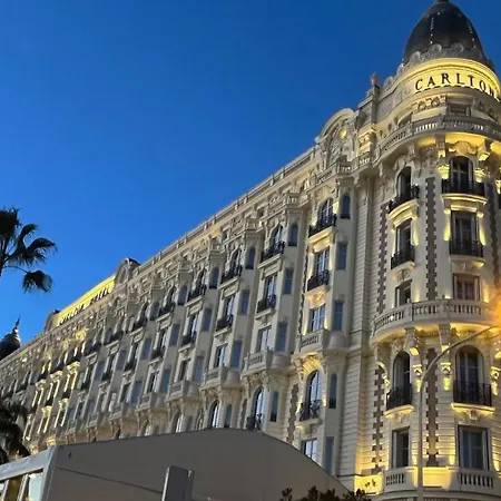 Center, Minutes Walk From The Palais Des Festivals, Beaches, La Croisette And Rue D'antibes * كان